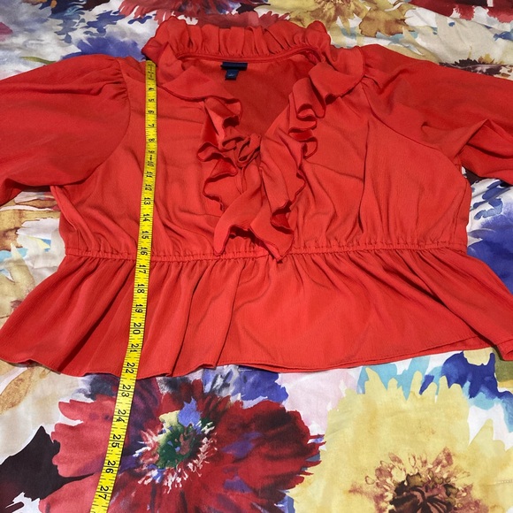 NWOT Scoop NYC red ruffle blouse - Picture 10 of 11